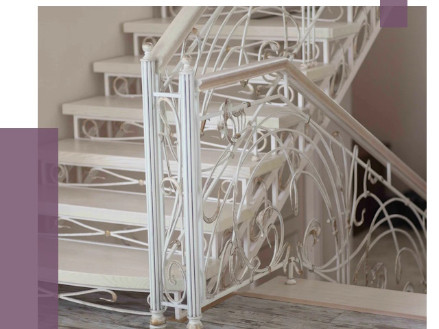 Изготовление кованых лестниц на заказ в Амурске от 87822 руб. | ПРОЛЁТ-Мрс