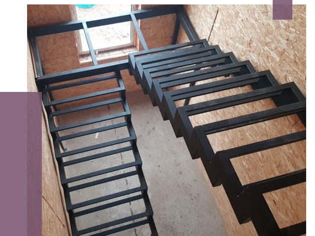 Демонтаж лестниц на металлокаркасе в Амурске от 7439 руб. за м²