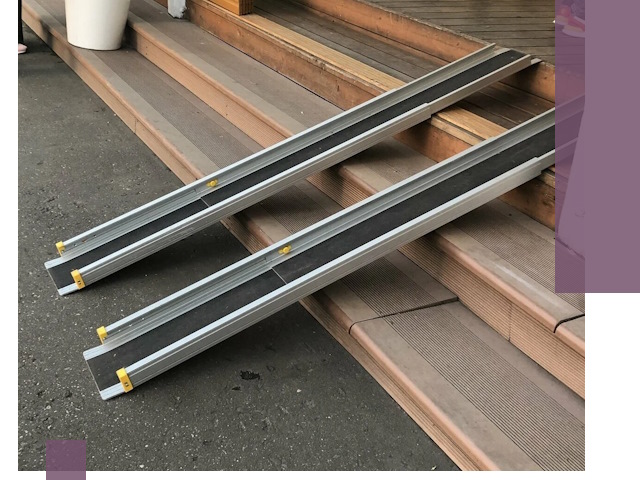 Телескопические пандусы под ключ в Амурске — изготовление и монтаж