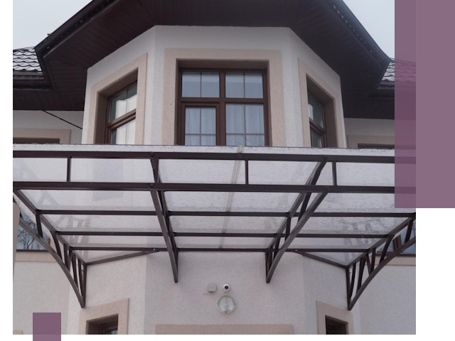 Козырьки из поликарбоната под ключ в Амурске