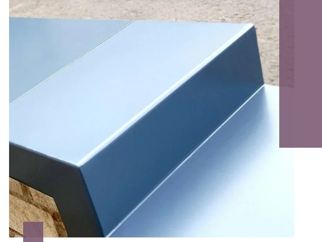 Крышки на парапет в Амурске: изготовление и монтаж под ключ