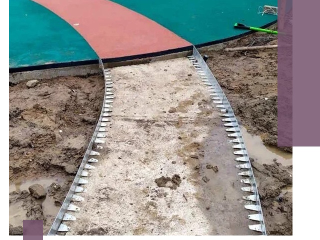 Металлические бордюры для дорожек в Амурске — монтаж и изготовление