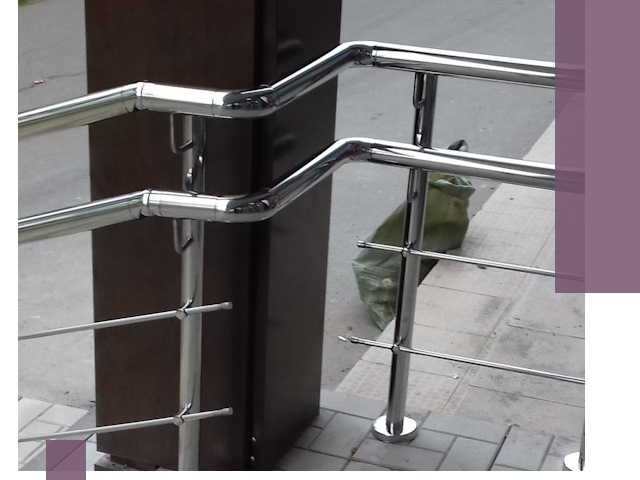 Монтаж поручней из нержавеющей стали в Амурске качественно и быстро